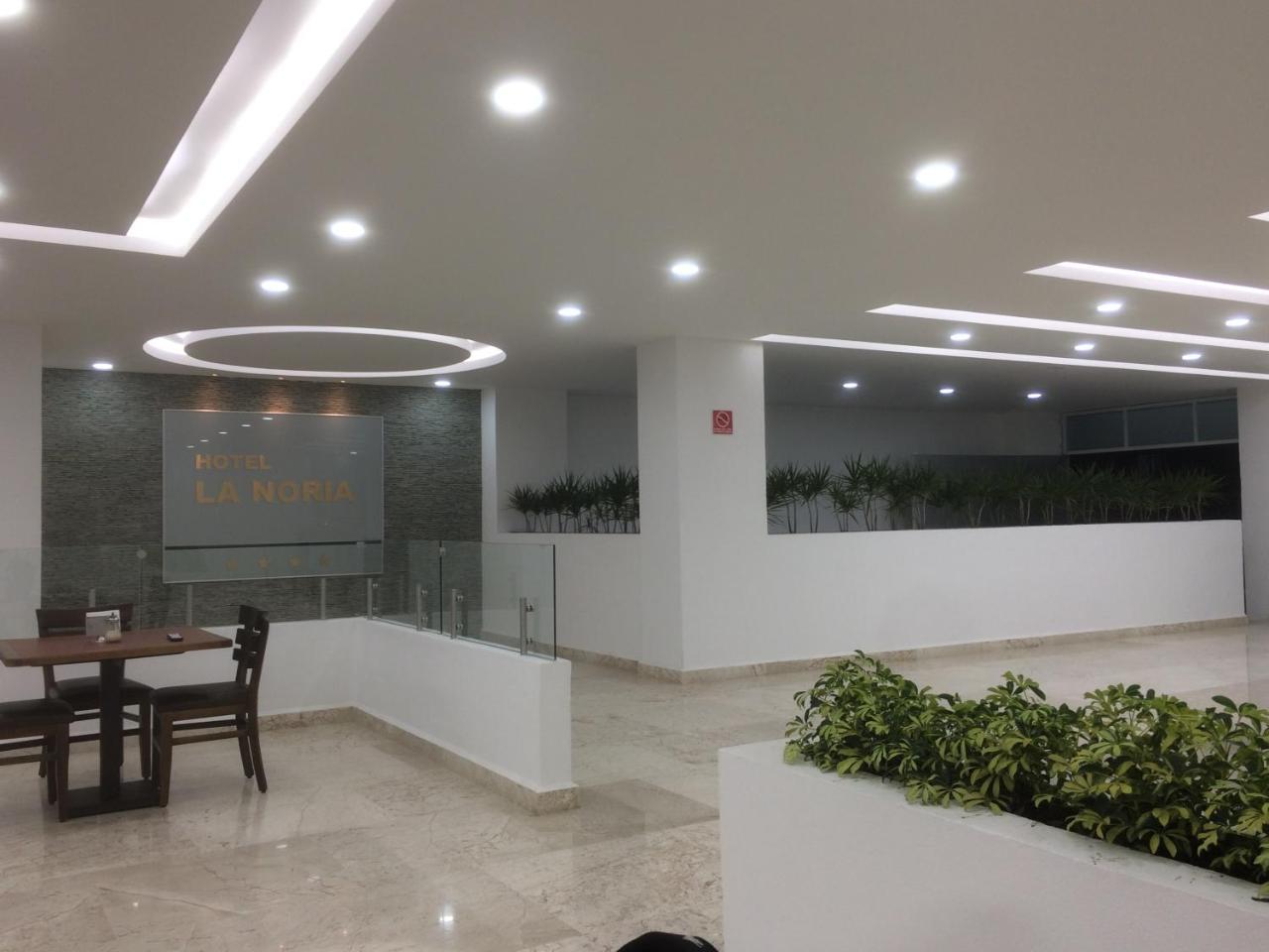 פואבלה Hotel La Noria מראה חיצוני תמונה