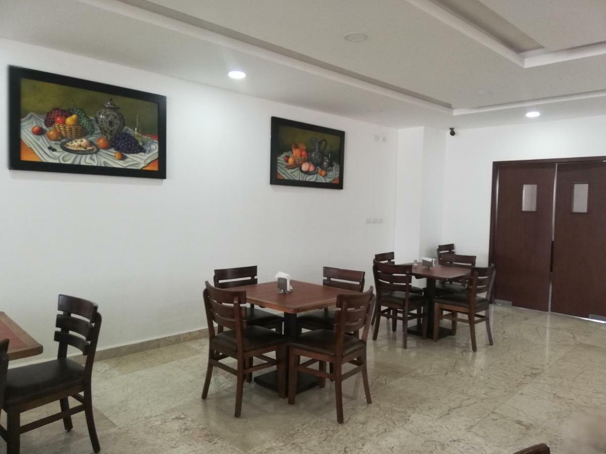 פואבלה Hotel La Noria מראה חיצוני תמונה