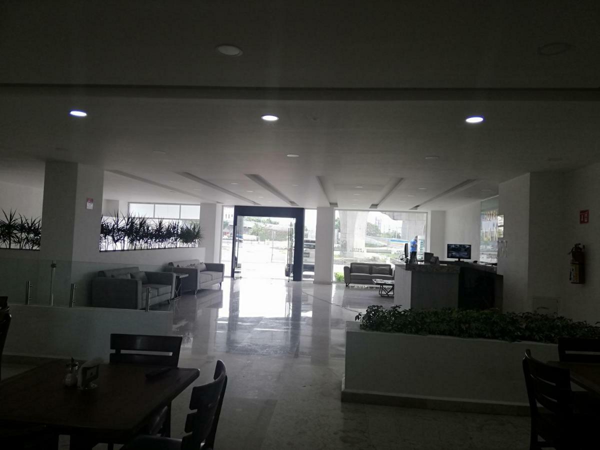 פואבלה Hotel La Noria מראה חיצוני תמונה